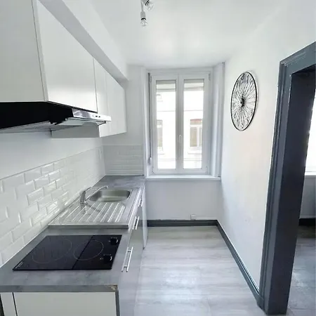 Le Refuge Des Places 26m² Hyper Centre * Arras